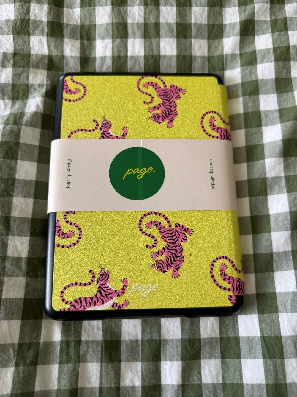 Kindle Paperwhite Case 11th gen with Pink Tiger Print on Neon Yellow